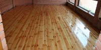Как покрасить деревянный пол?